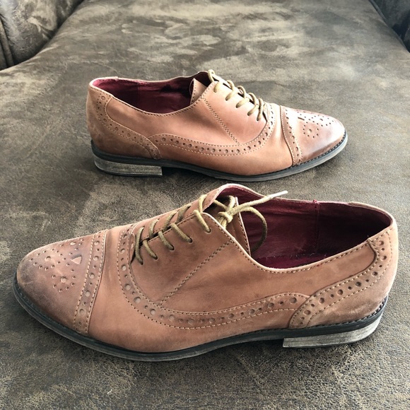 CITYGATE -6- Lovely Lace-up Oxfords with deep fuchsia lining - Picture 8 of 8